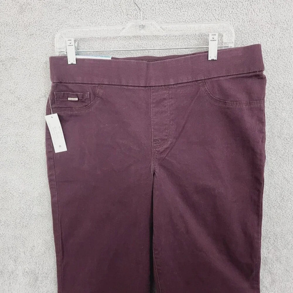 NWT Nine West Jeans Heidi Pull-On Straight Pants Stretch Maroon Sz 10    14PT - Picture 8 of 9